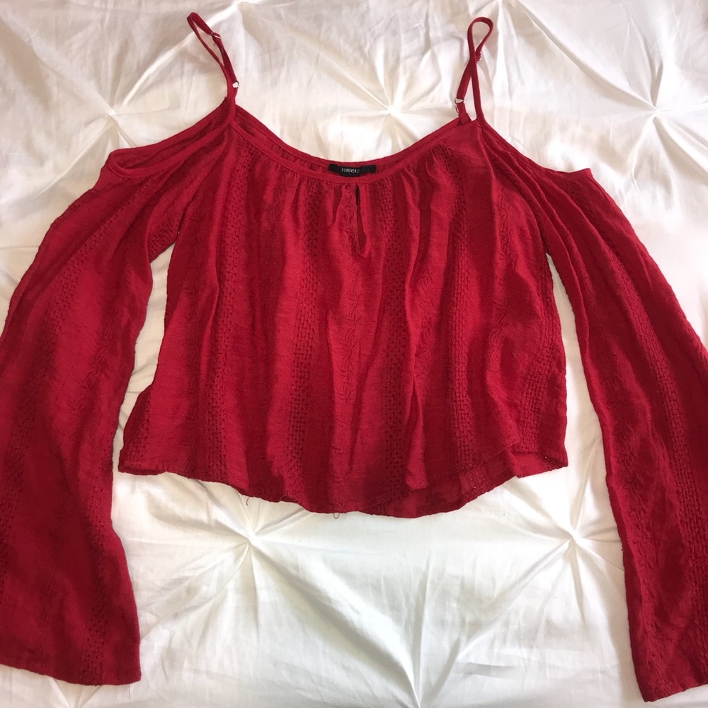 Off-the-shoulder Top